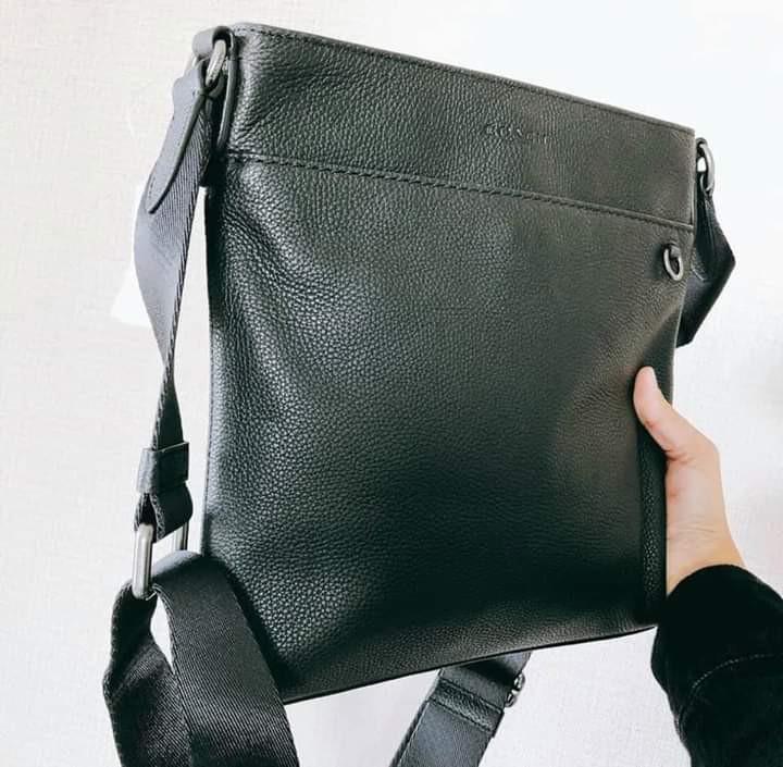Coach Men s slim messenger Men s Fashion Bags Sling Bags on
