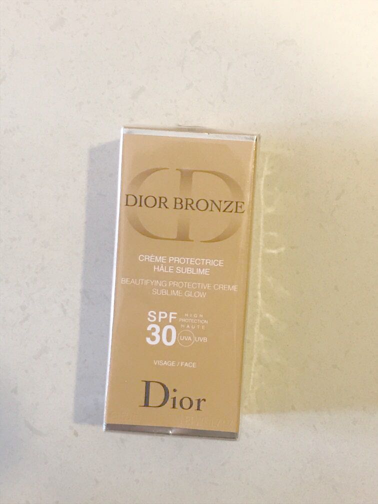 Dior Bronze Beautifying Protective Suncare SPF 30 For Body Christian Dior  Suomessa  CosmoStore Suomi