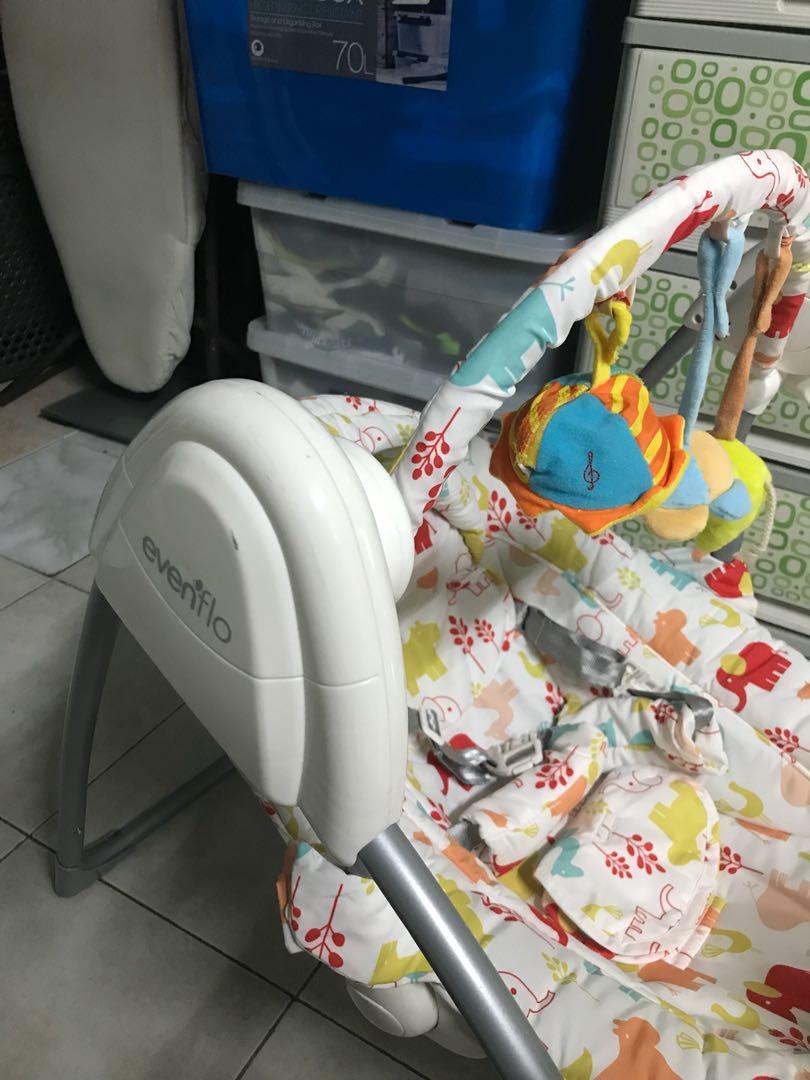 evenflo swing