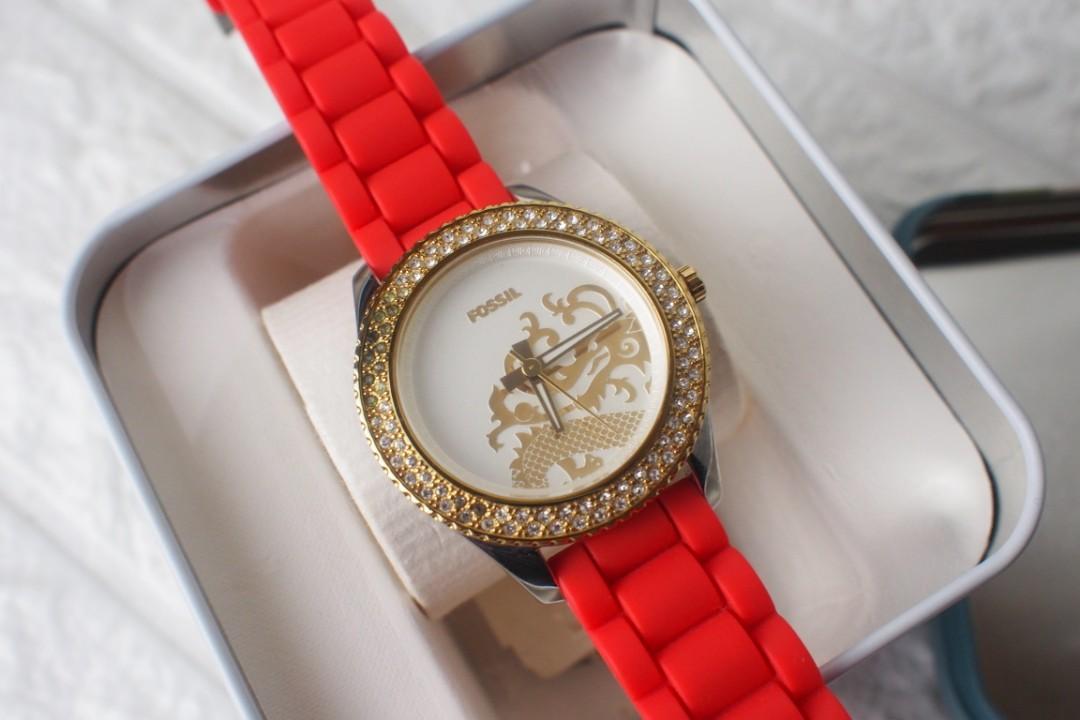 Fossil Women's Watch Red Stone Gold 