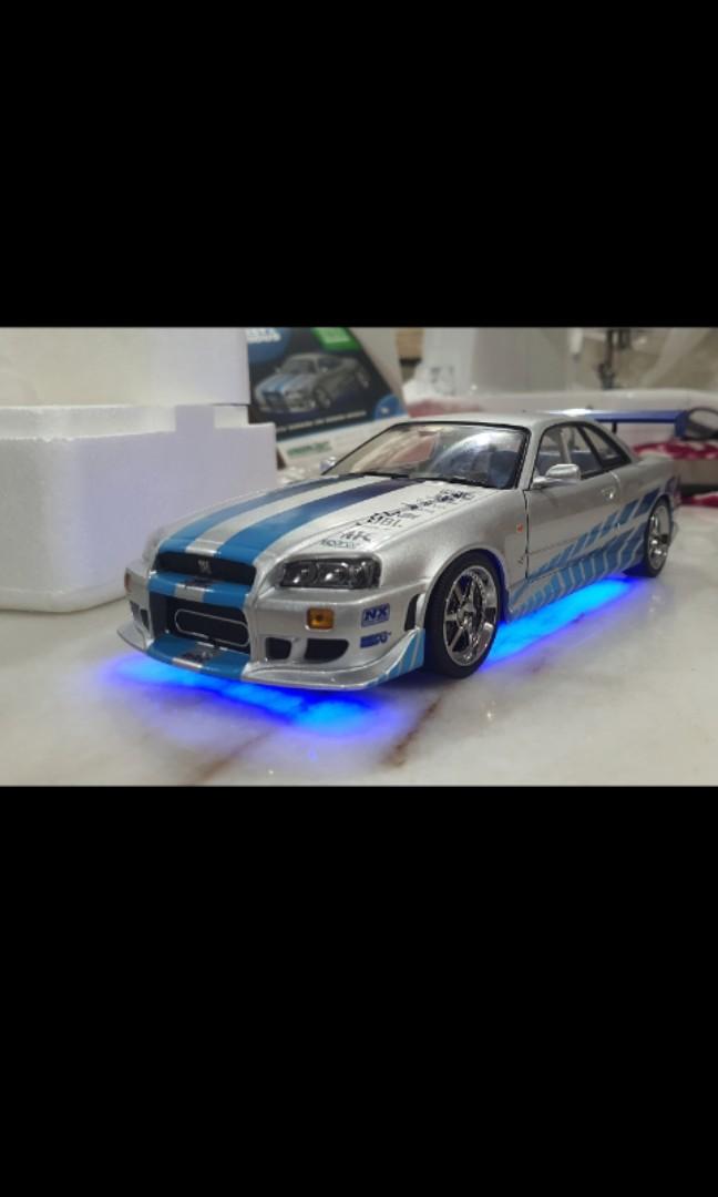 希少】GREENLIGHT LED GT-R 1:18 | www.carmenundmelanie.at