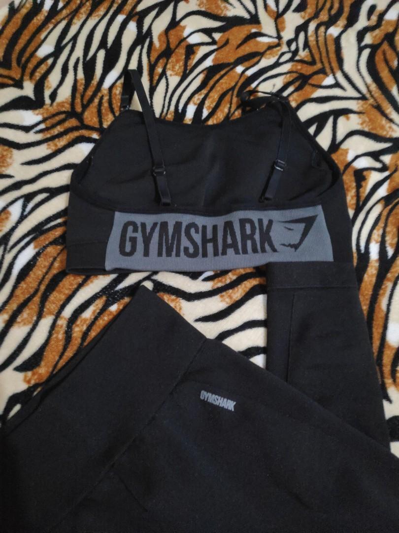 GYMSHARK Black SportsBra (Small) (Category: Activewear) located in San Juan City. Submitted by go_olshoppe (Listing ID 1017556977, Image 1). Description: AUTHENTIC 💯% UK GYMSHARK Condition 10/10 Tried to fit for 1hr yoga and wash Not my bust size RFS- shift to medium.
