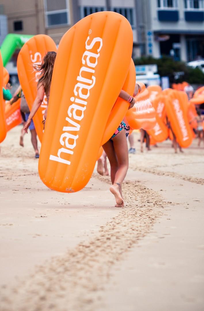 Havaianas inflatable thong outlet