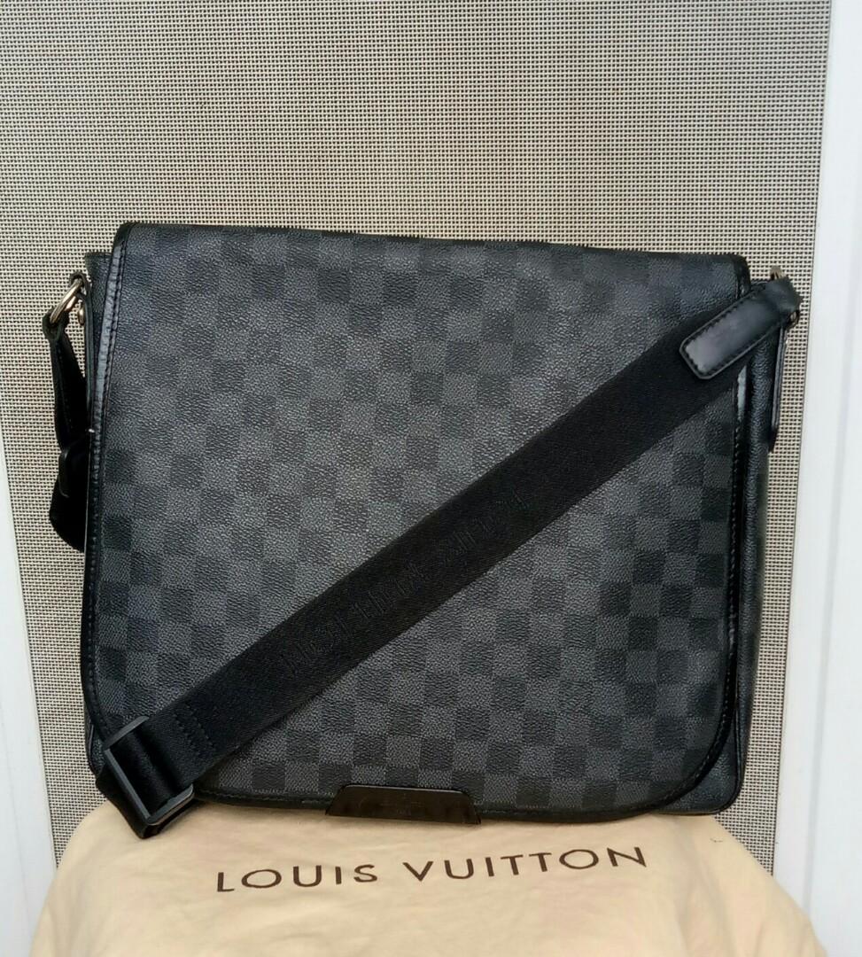 Tas Louis Vuitton damier original, Fesyen Pria, Tas & Dompet , Tas Selempang  di Carousell