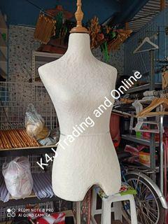 Lace White Small