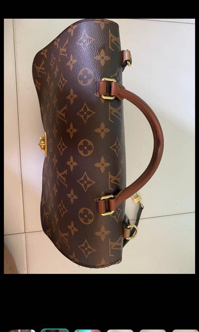 Louis Vuitton LV MARIGNAN M44257  Louis vuitton, Louis vuitton bag, Bags