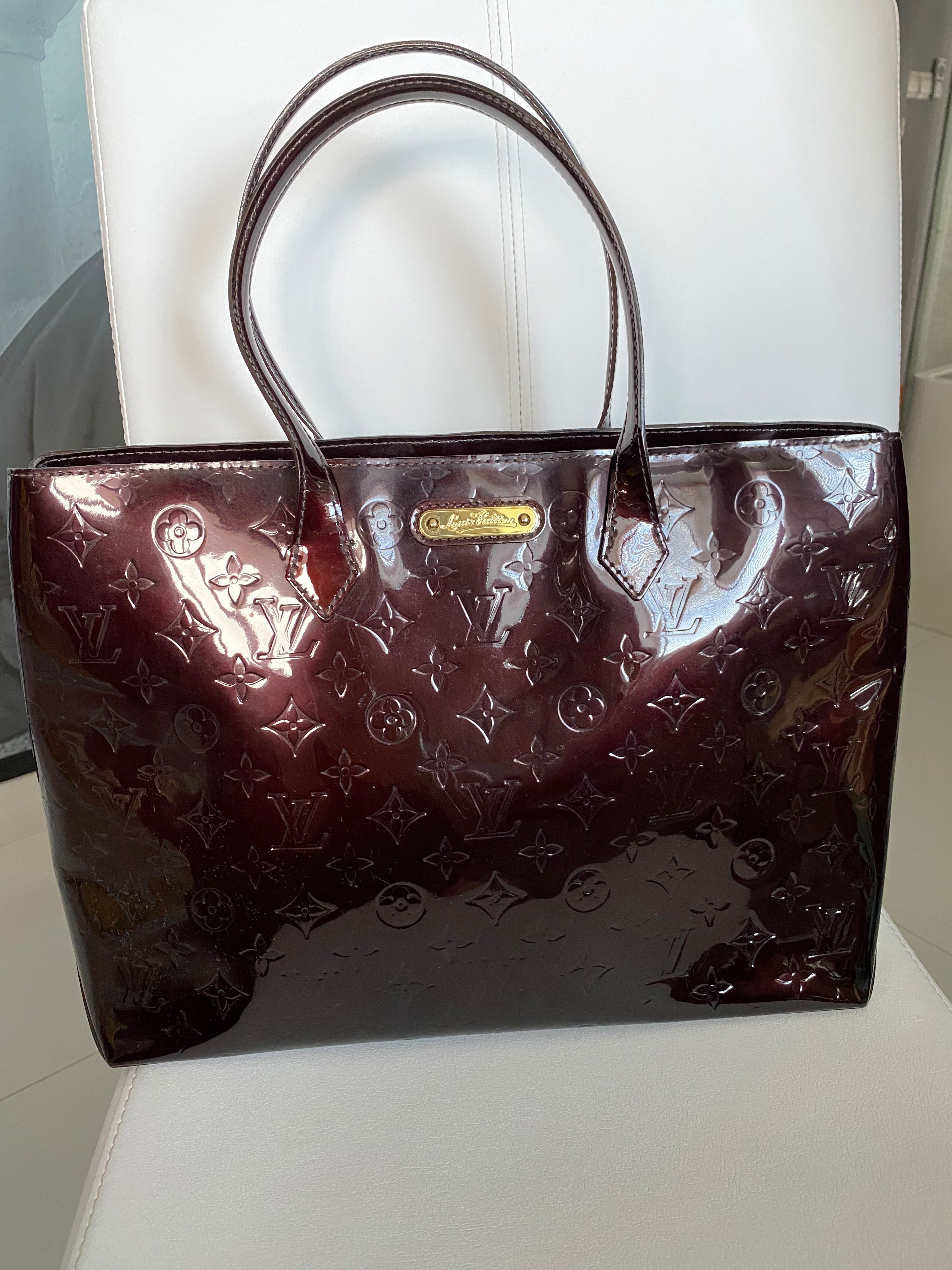 Louis Vuitton, A Monogram Vernis 'Houston' Bag. - Bukowskis