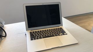 由 bbcc0507 (刊登 ID 1017431923，圖片 1) 提交，位於 的 (類別：)，說明：。