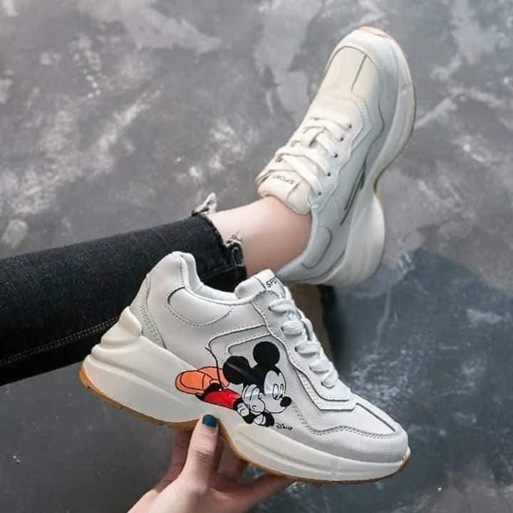 Mickey mouse on sale rubber shoes