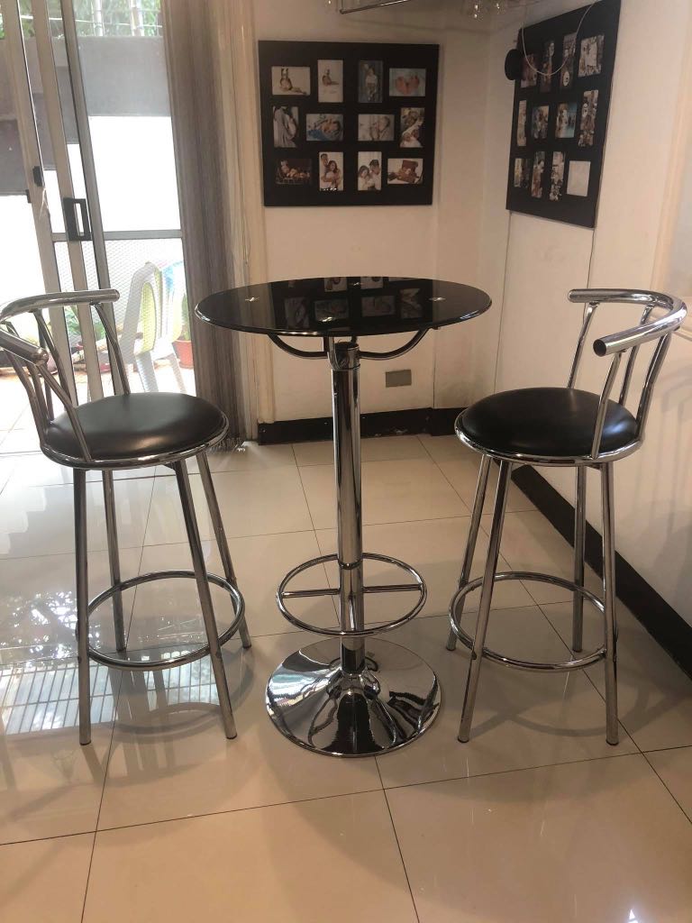 mini bar table with stools
