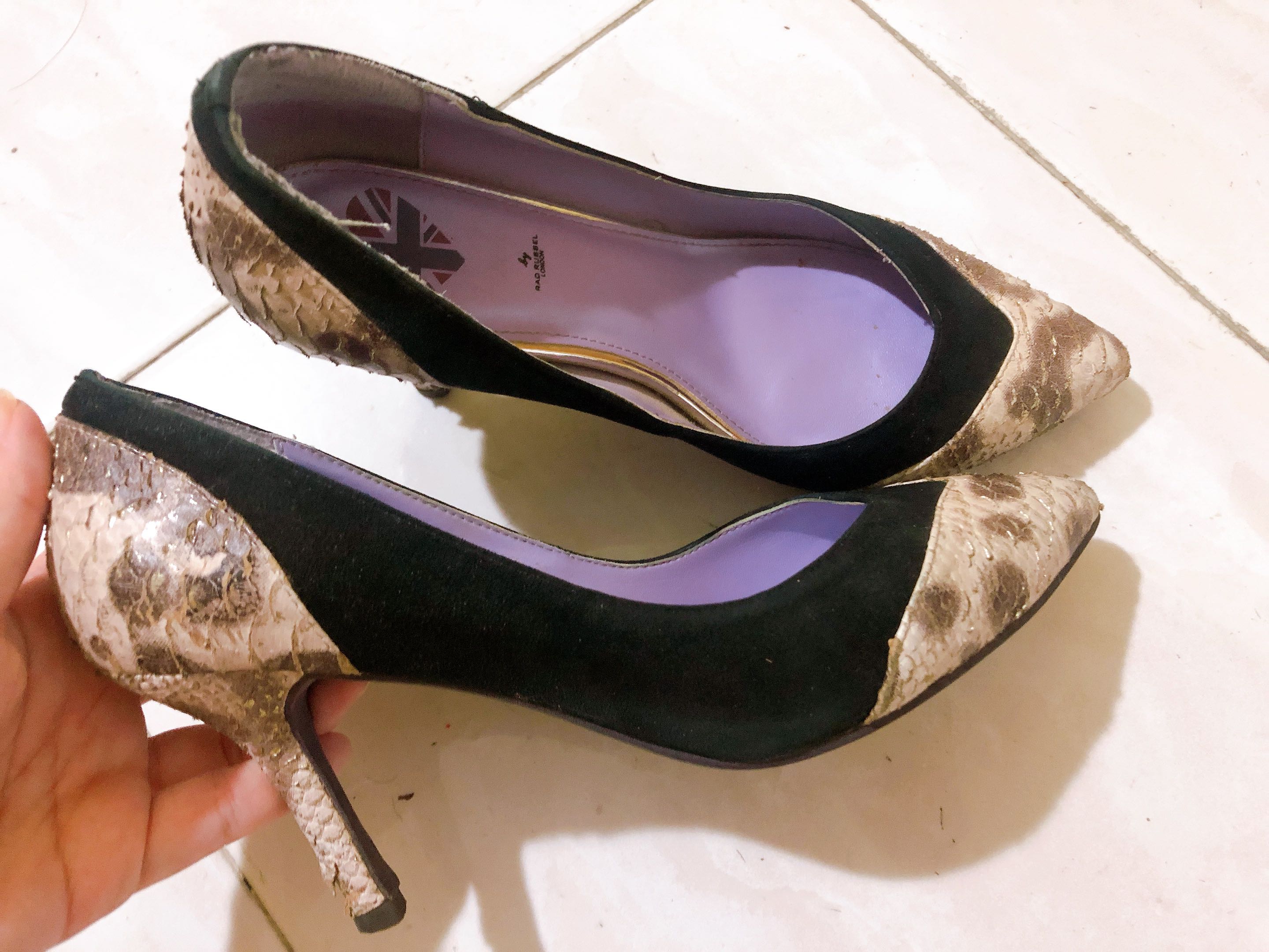 office purple shoes