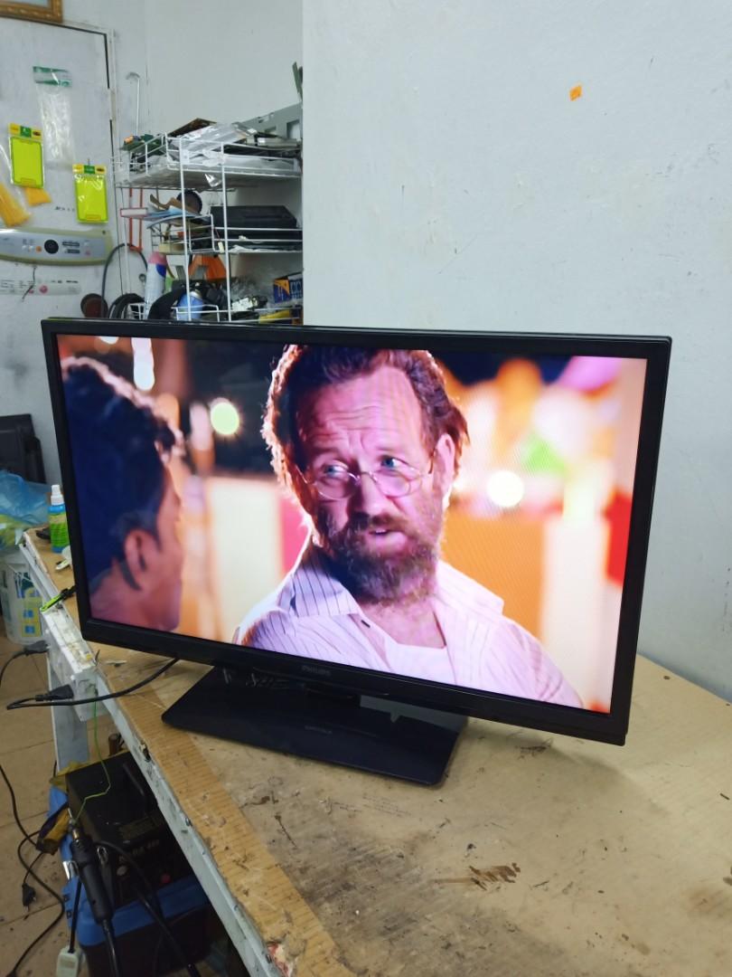 Philips 32 Inch Led Tv Electronics Tvs Entertainment Systems On Carousell