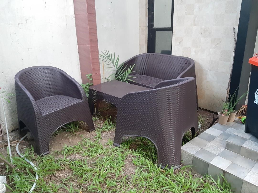 rattan sala set out door