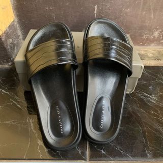 (Kategori: ) berada di . Dikirim oleh dindaniap20 (ID iklan 1017497433, Gambar 1). Deskripsi: .