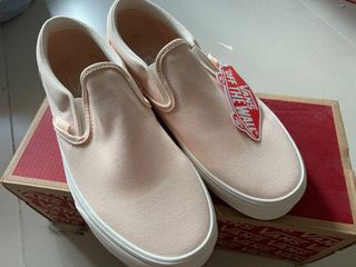 （分類：）位於 。 由 monocerdo 提交（商品編號 1017389128，圖片 1）。簡介： 。