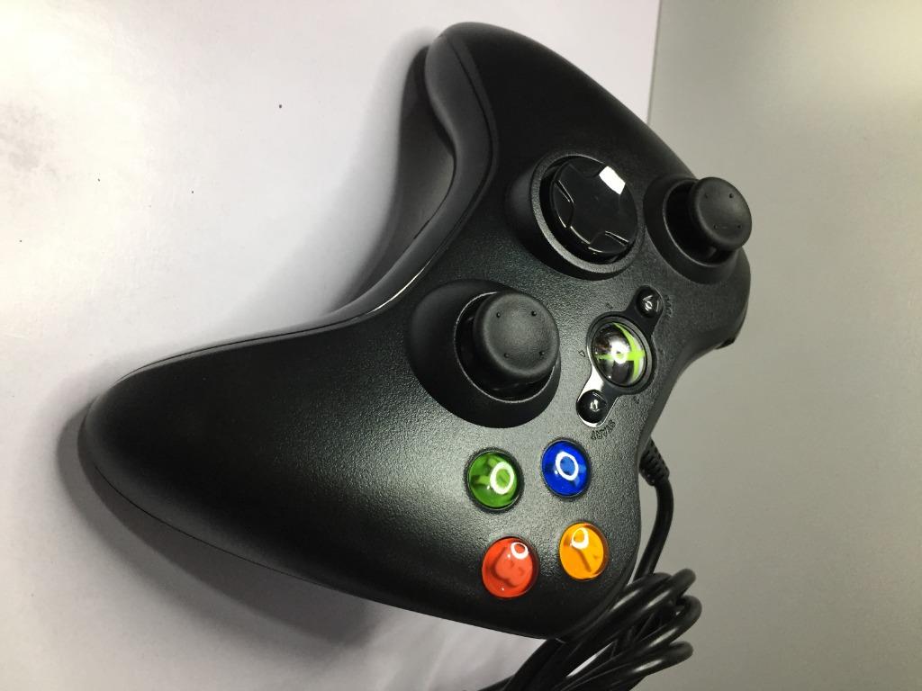 Xbox 360 Controller, USB port (Category: Xbox) located in Quezon City. Submitted by besteinpc (Listing ID 1017486565, Image 3). Description: 👉Plug and play 👉Full analogue input 👉Simultaneously use up to four controllers 👉Compact ergonomics for comfortable play. 👉Integrated headset port for Xbox Live play 👉100% Compatible communication with the X-box 360 console 👉Adjustable vibration feedback for a personalized gaming experience 👉The same 