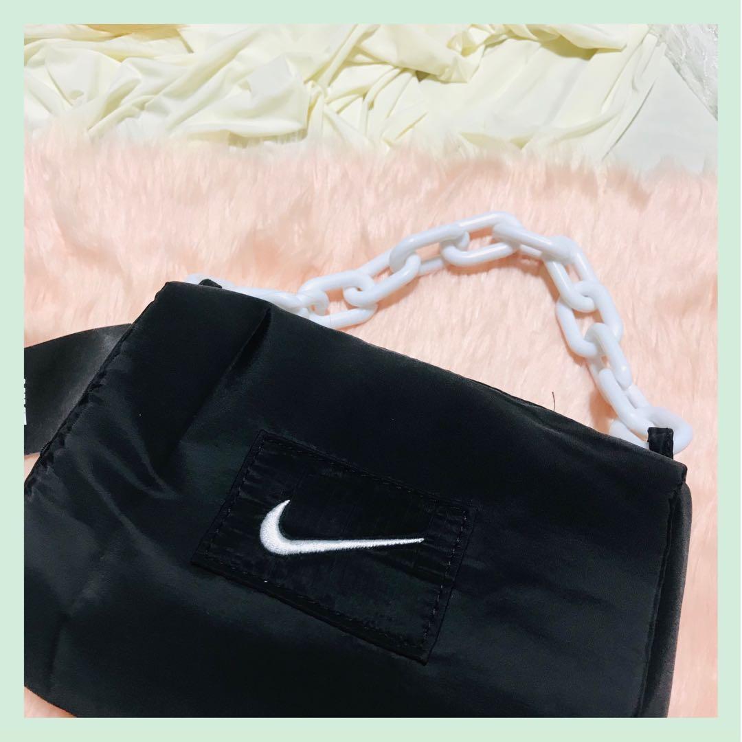 VINTAGE REWORK NIKE MINI CHAIN BAG