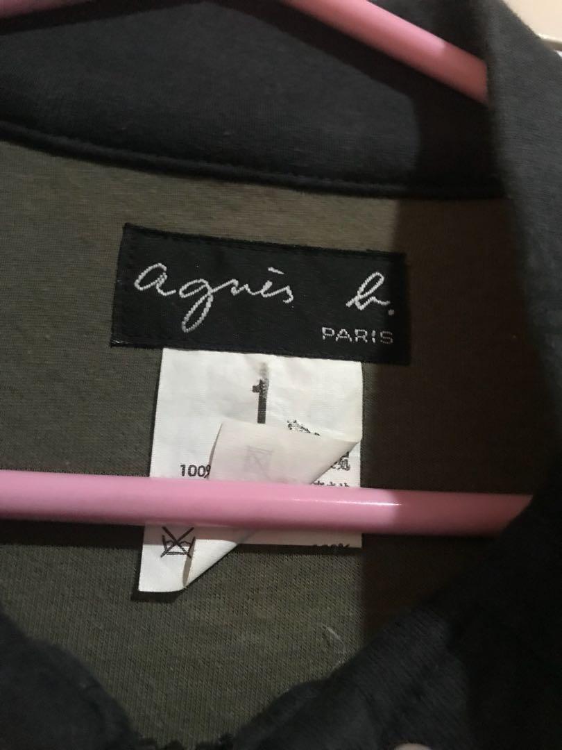 Agnes B Sport Black x Army Green Jacket (Category: Coats, Jackets and Outerwear) located in Quezon City. Submitted by arriahc99 (Listing ID 1019717828, Image 2). Description: - barely used (used only 1x) - no issues - 10/10 RFS: decluttering QC area. MOP: COD, gcash, bdo, pnb MOD: angkas, grab, lalamove, lbc (if getting many items at once) Delivery is shouldered by the buyer. .
