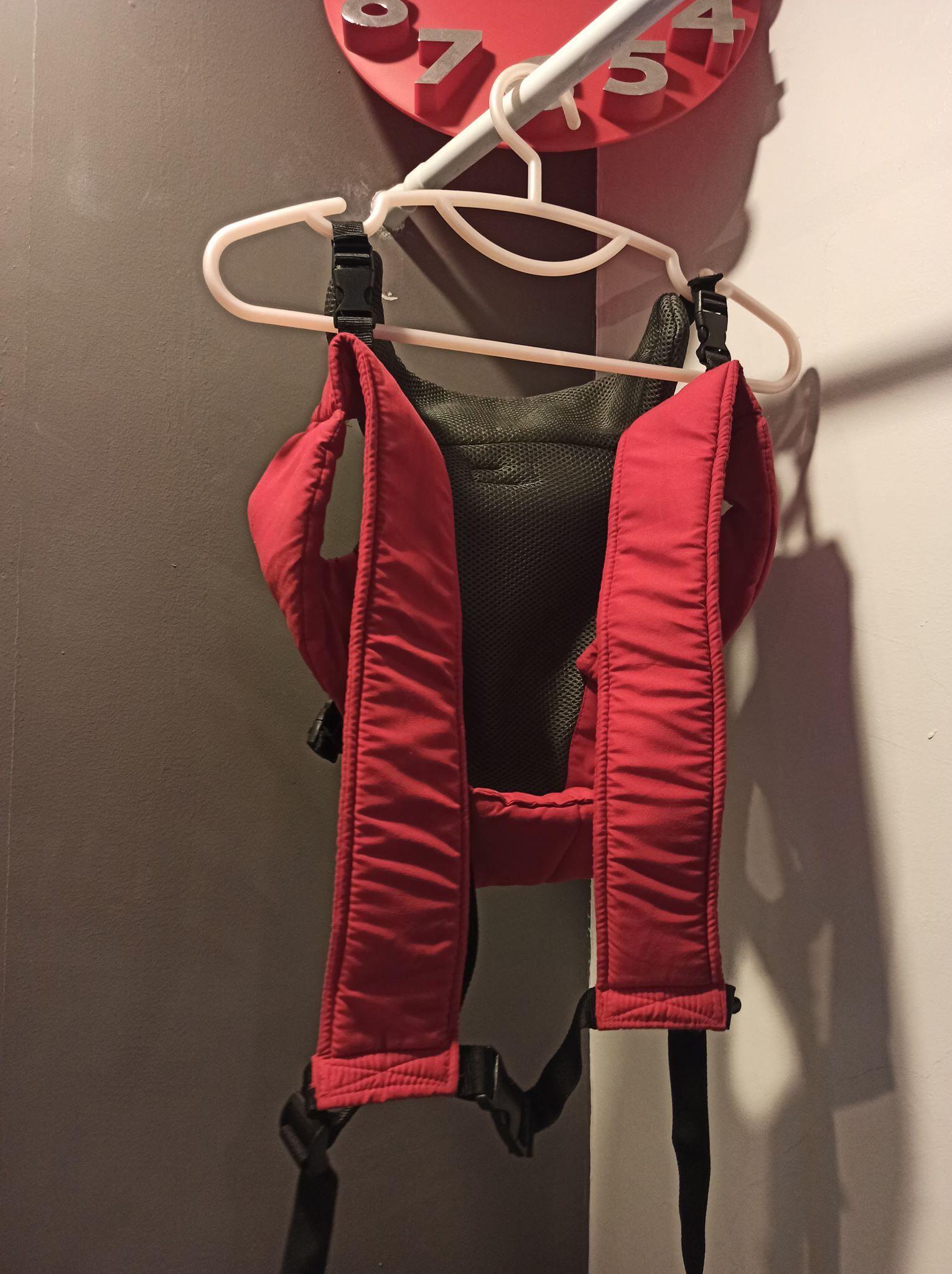 Apruva Baby Carrier (Category: Carriers & Slings) located in Manila. Submitted by cxxx13 (Listing ID 1019583378, Image 2). Description: used only once! dm for q’s! good quality!.
