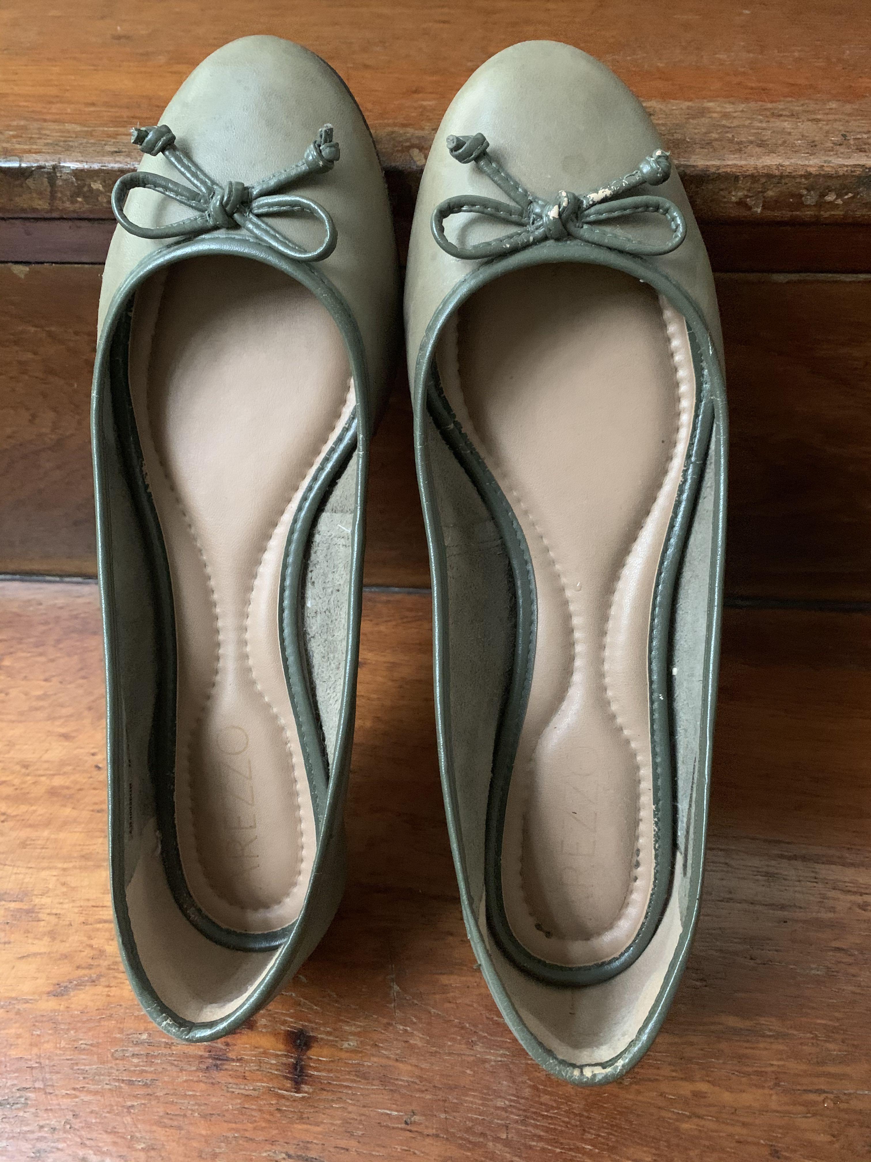 Olive green ballet flats clearance