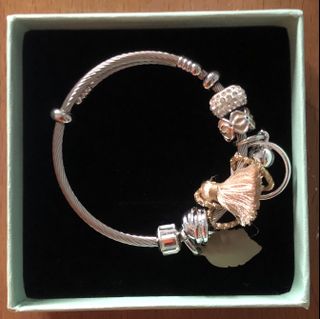 (Category: ) located in . Submitted by bethaninja (Listing ID 1019481462, Image 1). Description: .