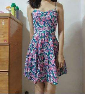 (Category: ) located in . Submitted by shoppingqueen97 (Listing ID 1019700083, Image 1). Description: .