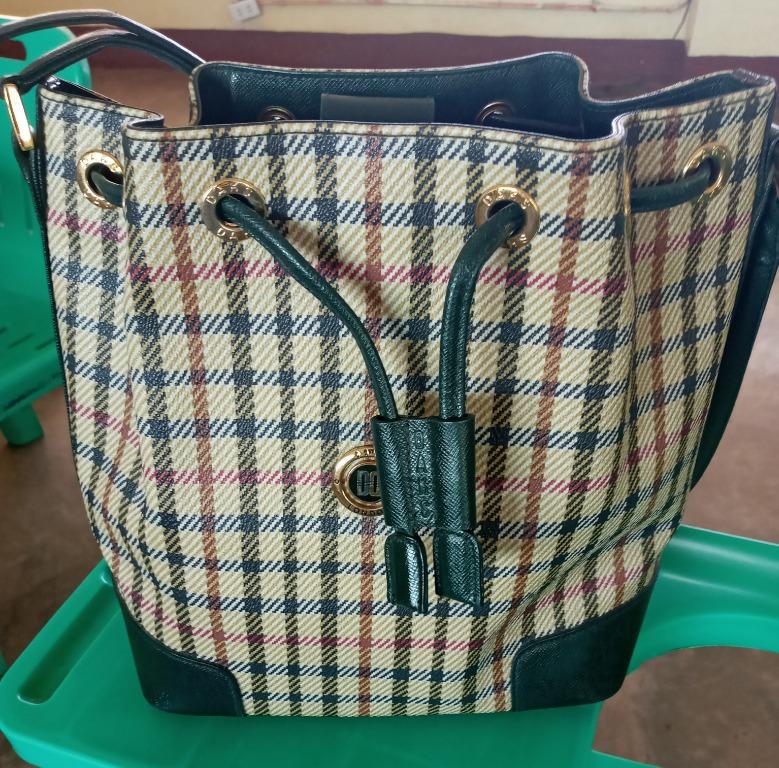 Daks bucket bag best sale
