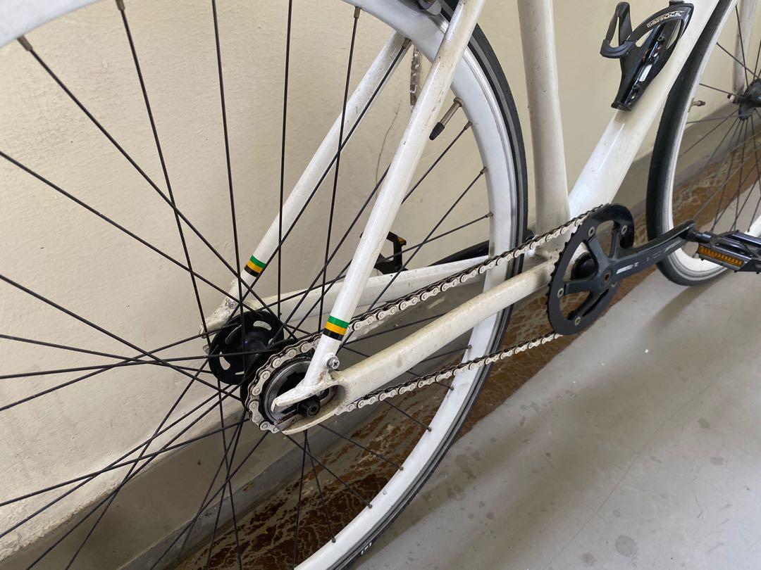 Felt single speed outlet