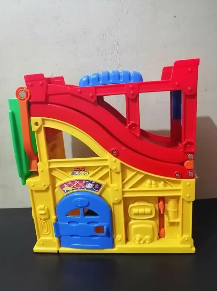 fisher price little people race track