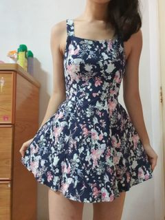 (Category: ) located in . Submitted by shoppingqueen97 (Listing ID 1019698313, Image 1). Description: .