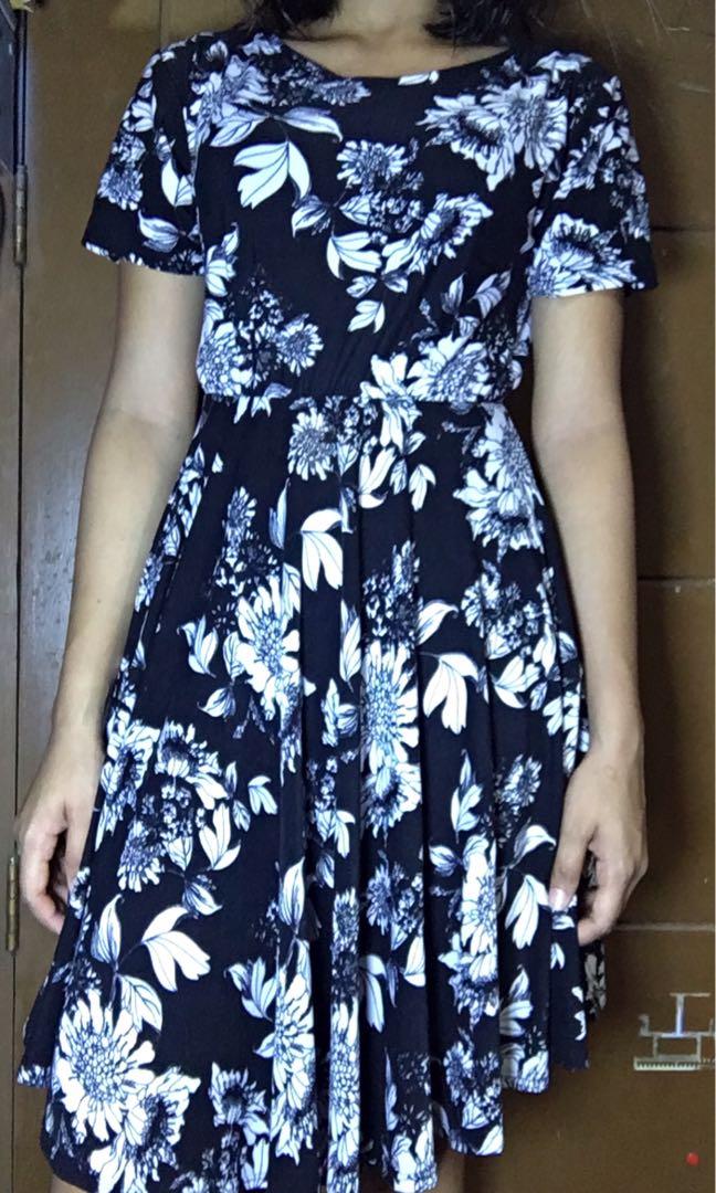 flowy dresses near me