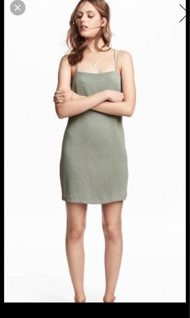 H&m sage dress clearance