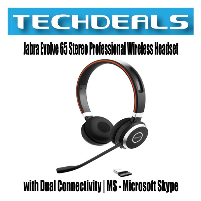headphone with dual connectivity