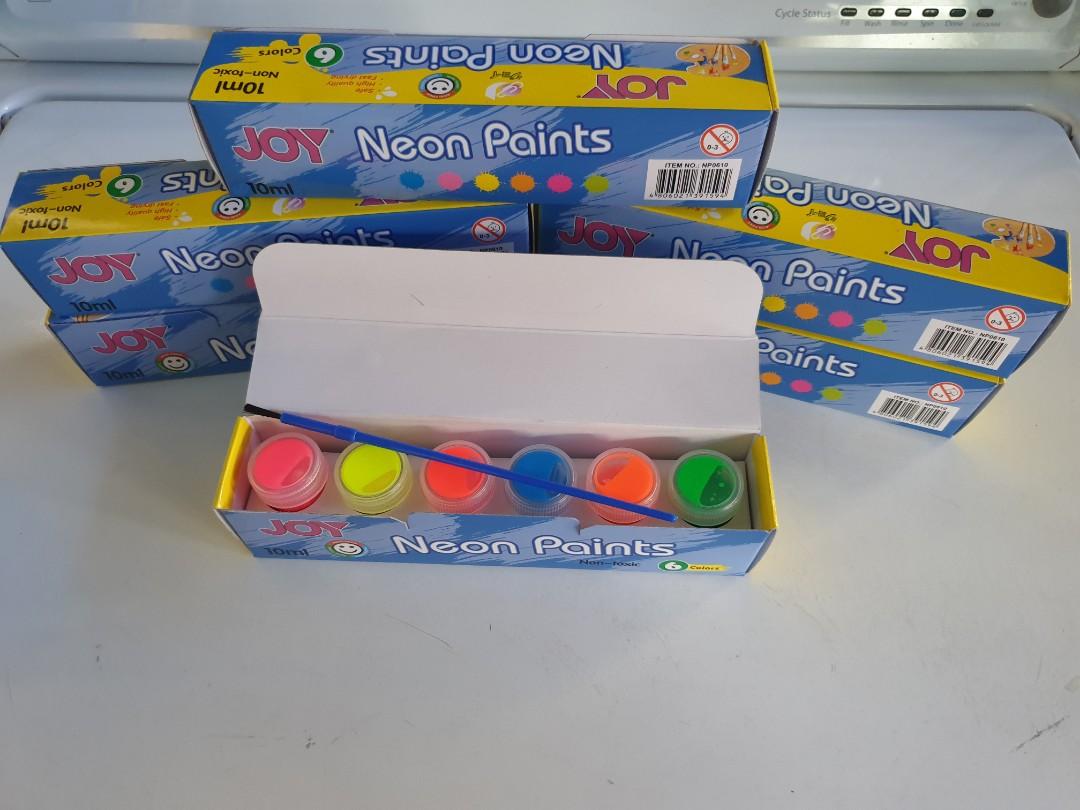 Joy neon poster paints 6color set (Category: Art & Prints) located in Quezon City. Submitted by lds_essentials (Listing ID 1019654705, Image 2). Description: Joy neon poster paints 6color set in 10ML with paint brush NON TOXIC safe High quality Fast drying.
