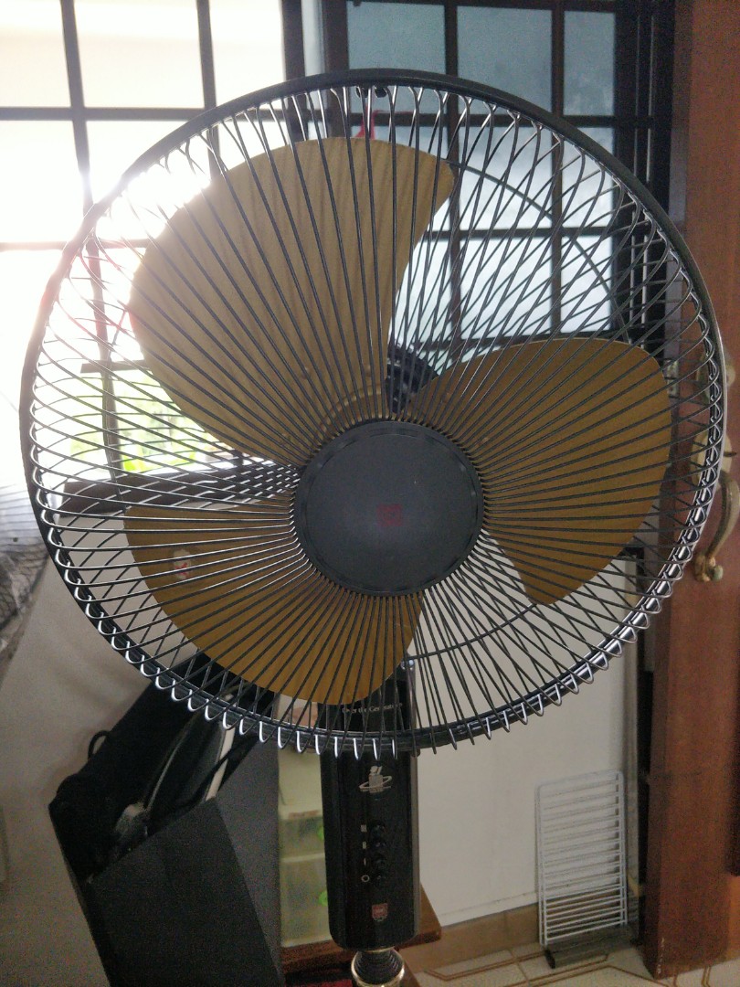 KDK Standing Fan, Furniture & Home Living, Lighting & Fans, Fans on