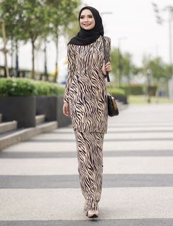 (Category: ) located in . Submitted by ctnurhani18 (Listing ID 1019577948, Image 1). Description: .