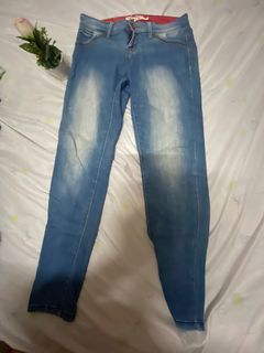 (Category: ) located in . Submitted by anmar820 (Listing ID 1019548119, Image 1). Description: .