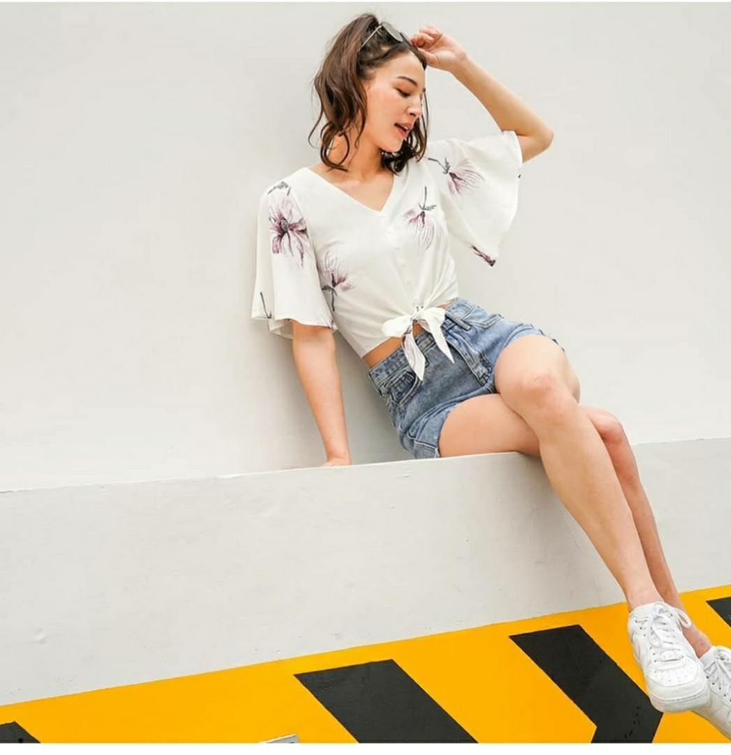 batwing crop top