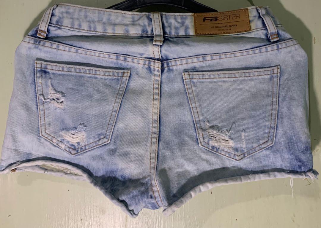 fb sister jeans new yorker