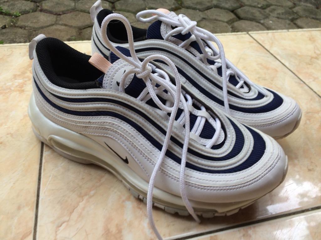 Nike Air Max 97 Putih 41 Fesyen Pria Sepatu Sneakers Di Carousell