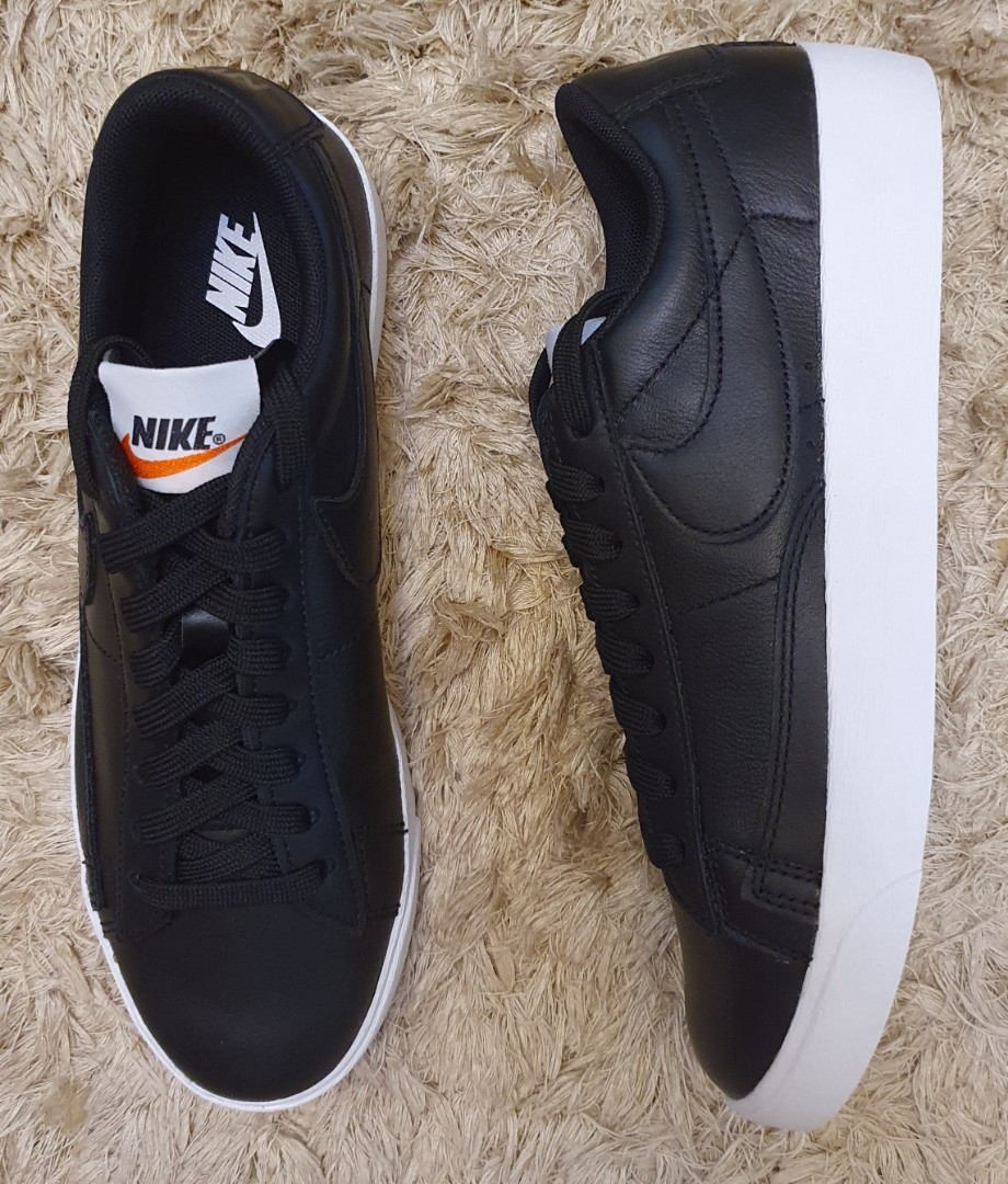 nike blazer size 7