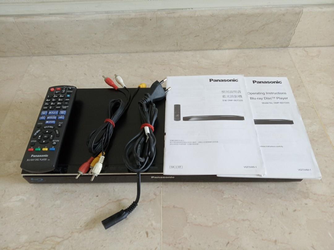 Panasonic Bluray Disc Player DMPBDT220, Home Appliances, TVs
