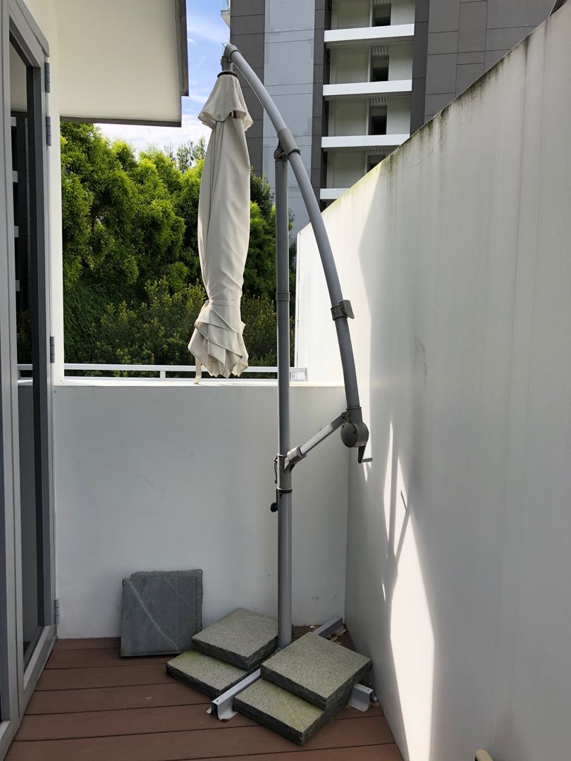 sun vue outdoor living furniture on Patio Umbrella For Free Furniture Others On Carousell