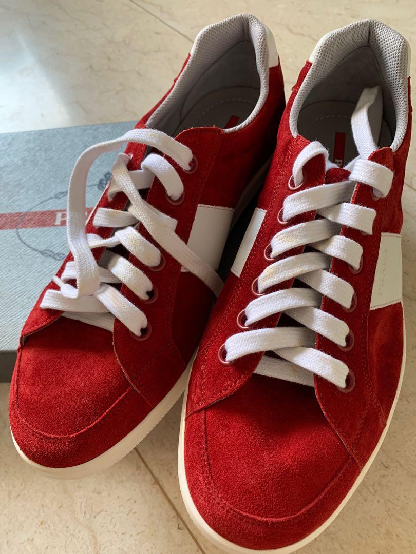 Red suede hotsell sneakers mens