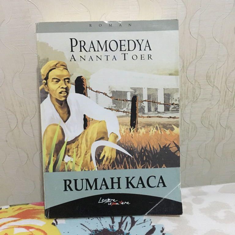 Rumah Kaca Pramoedya Ananta Toer Pre Loved Good Condition Buku Alat Tulis Buku Di Carousell
