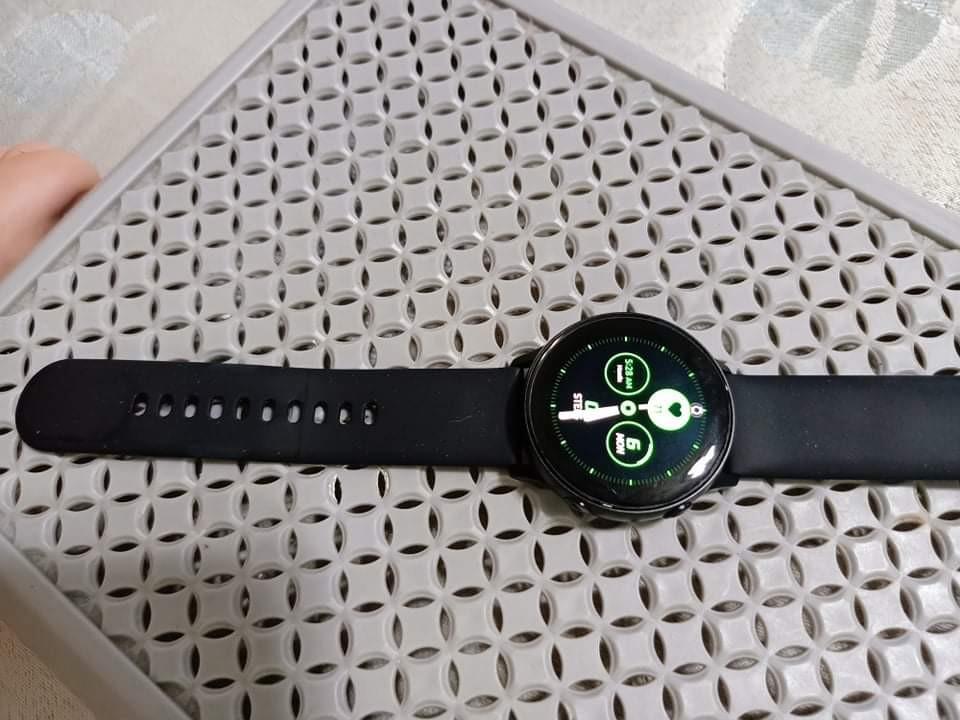 second hand samsung watch