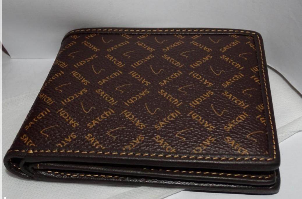 Satchi wallet store