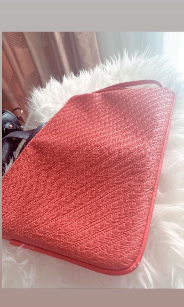 Sportsgirl clutch sales