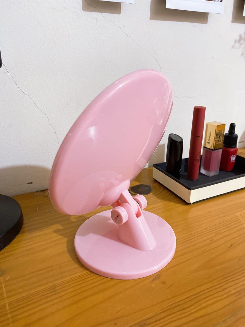 Table Mirror (Category: Mirrors) located in Petaling Jaya. Submitted by peijeanoink (Listing ID 1019677217, Image 2). Description: .