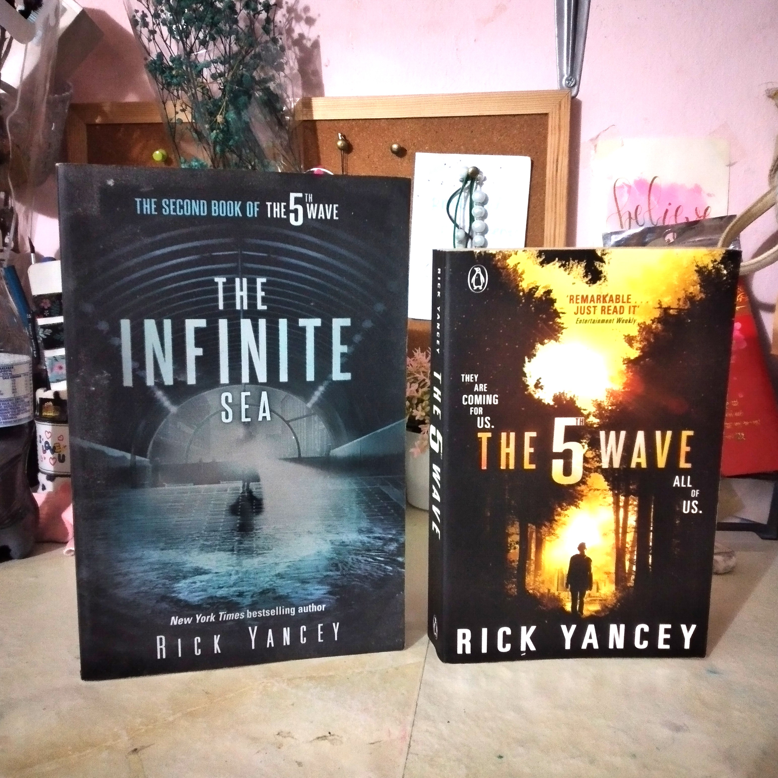 The 5th Wave The Infinite Sea By Rick Yancey Books Stationery Books On Carousell